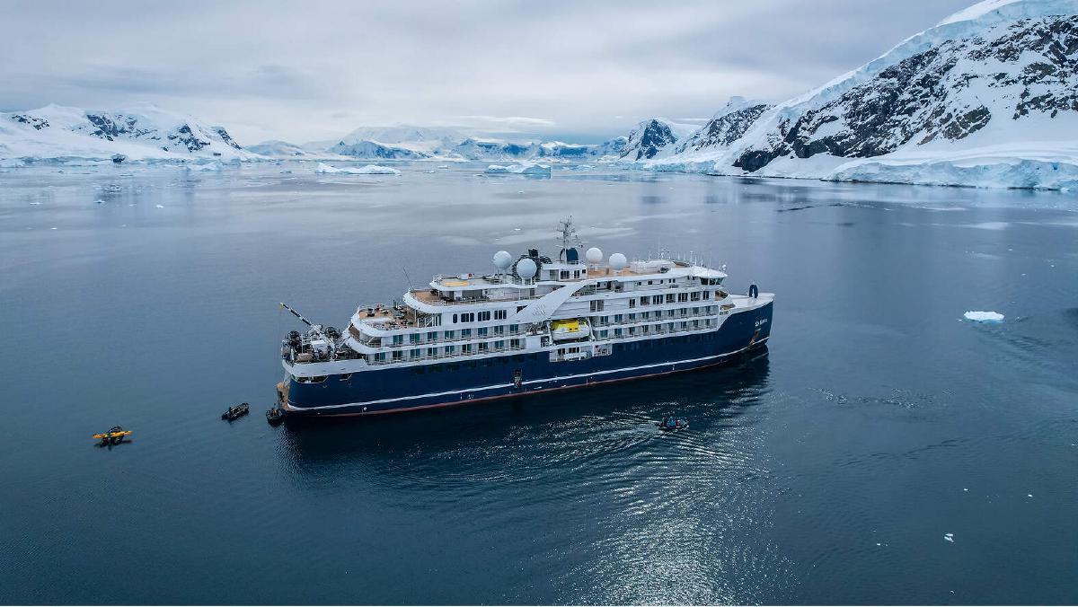 Passenger vessels