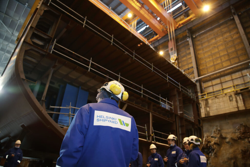 Helsinki Shipyard on track – the keel of the third luxury expedition cruise ship was laid at the shipyard and the vessel was named SH Diana